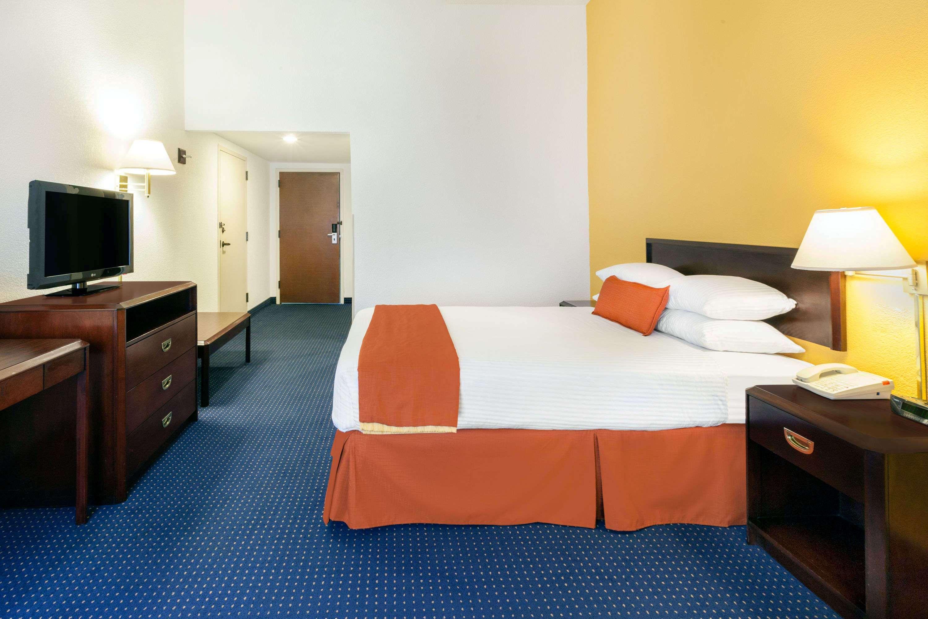 Wyndham Garden Monterrey Norte San Nicolas de los Garza Ngoại thất bức ảnh