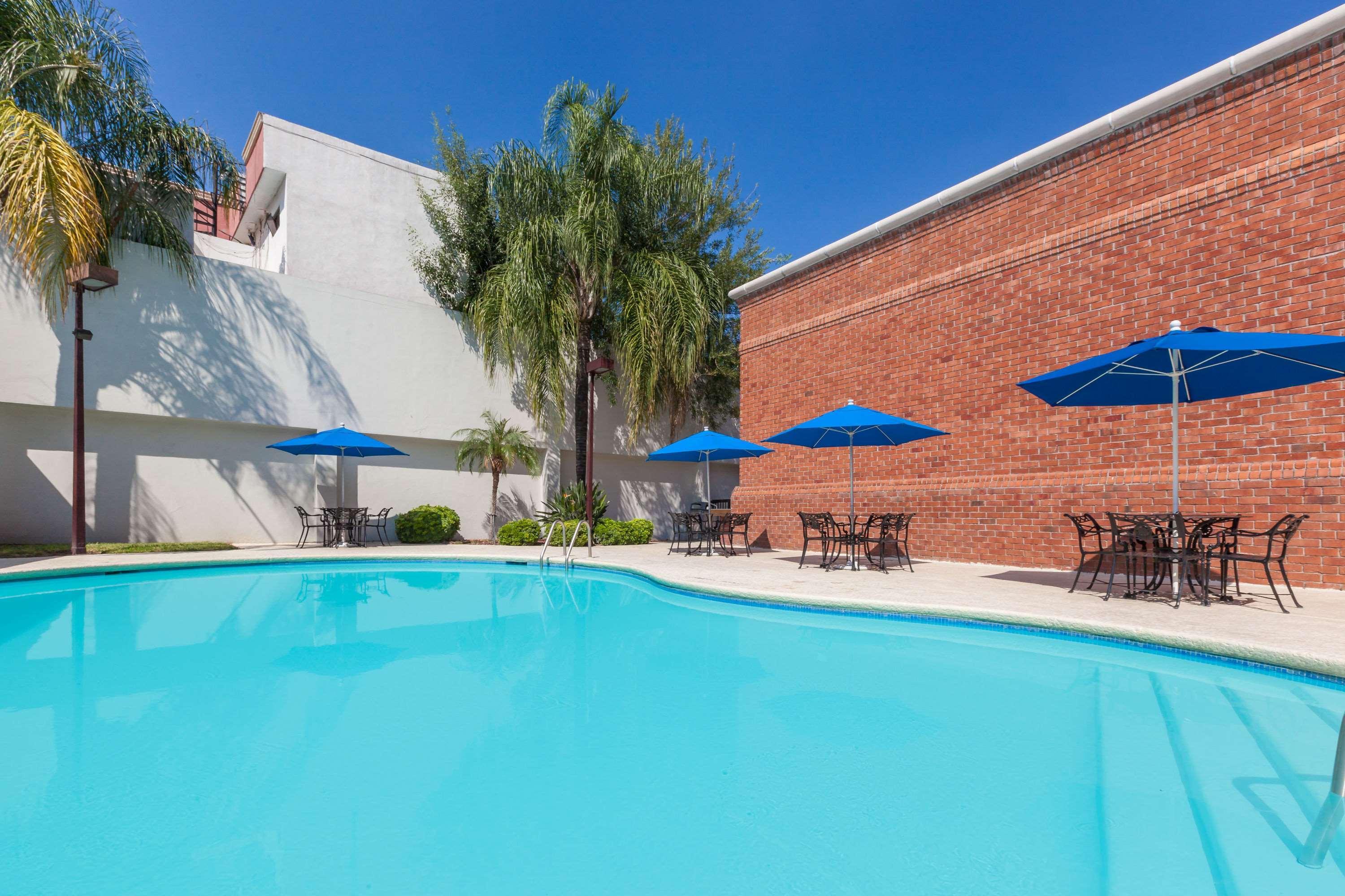 Wyndham Garden Monterrey Norte San Nicolas de los Garza Ngoại thất bức ảnh